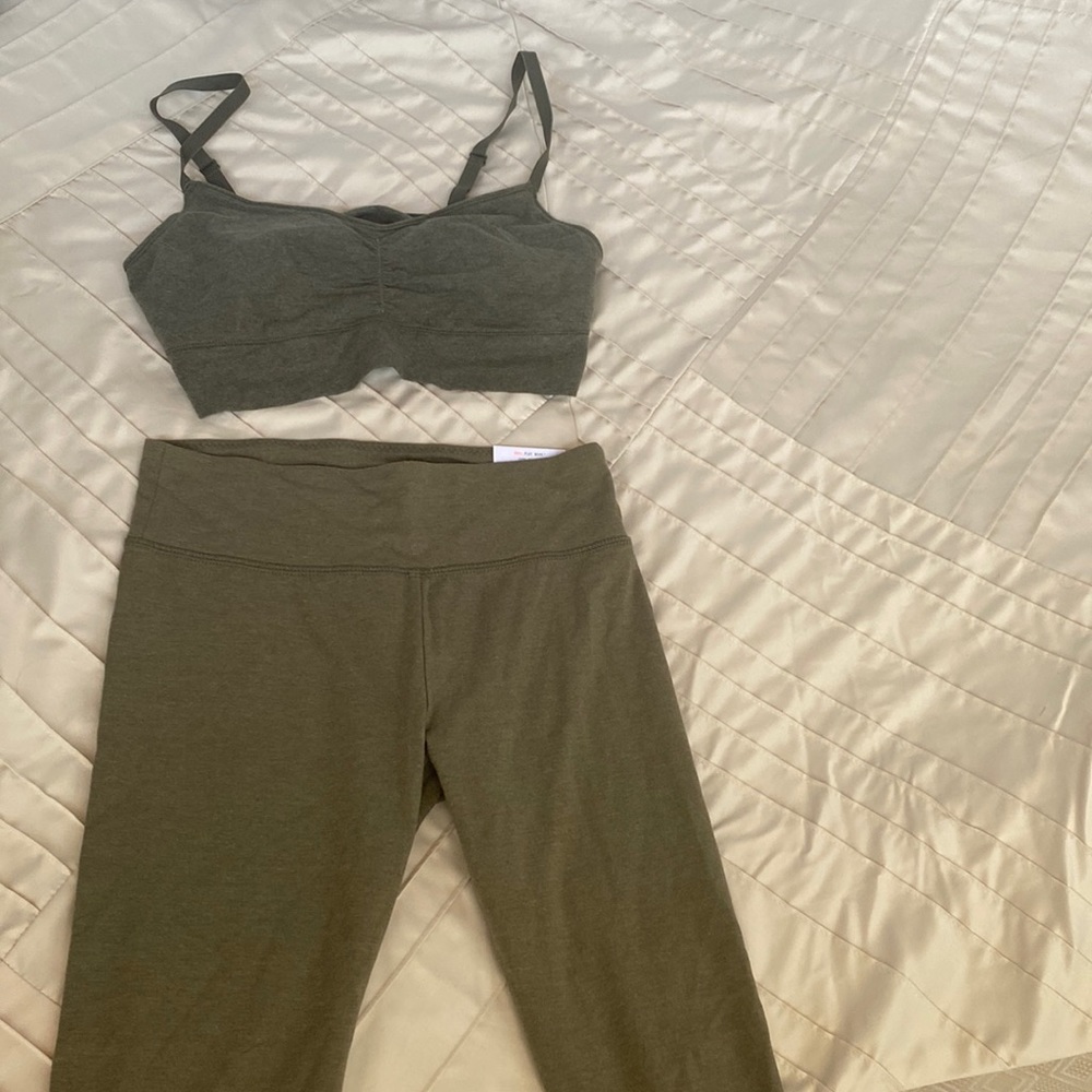 Aerie legging and sport bra